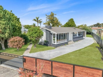 23 Dalesford Street, Silverdale, Hamilton