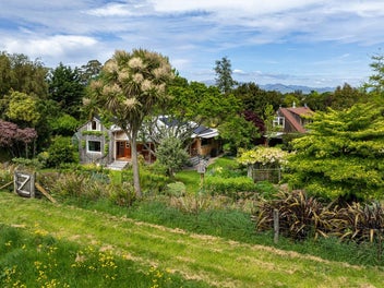 72 Ferry Road, Spring Creek, Spring Creek