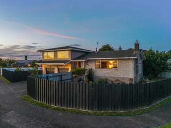 635 Queen Street East, Levin, Levin