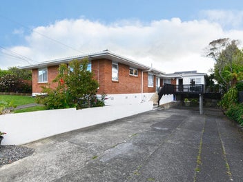15 Rothery Road, Hillpark, Auckland