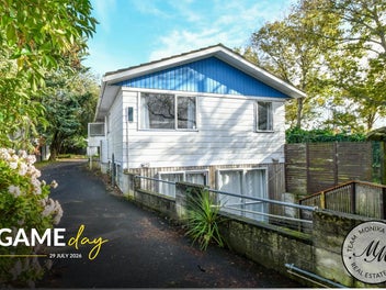 9 Joshua Place, Weymouth, Auckland