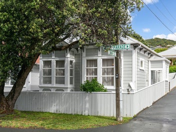 68 The Parade, Island Bay, Wellington