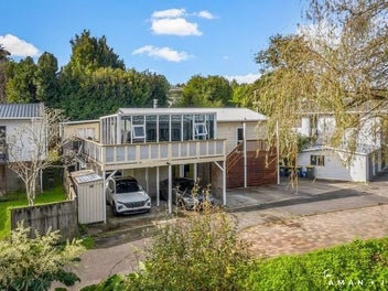 2/6 Makora Road, Massey, Auckland