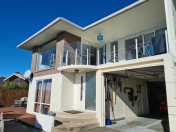 2/173 Soleares Avenue, Mount Pleasant, Christchurch