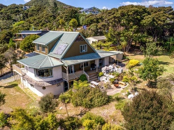 18 Lichen Grove, Russell, Russell