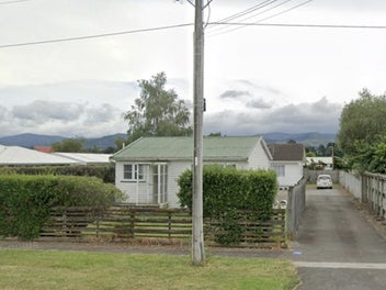 10 Augustus Street, Carterton