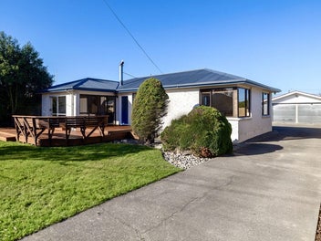 8 Trevor Street, Hornby, Christchurch