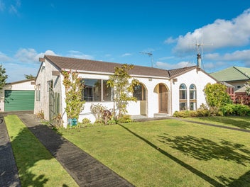 99 Fitzherbert Avenue, Tawhero, Whanganui