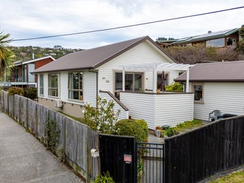 29 Moncks Spur Road, Redcliffs, Christchurch