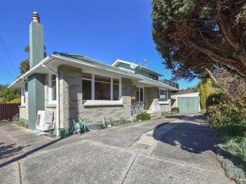 7 Hector Street, Bradford, Dunedin