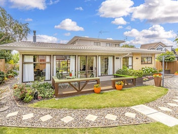 5 Michigan Place, Burwood, Christchurch