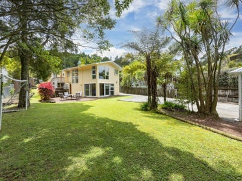 8 Waima Crescent, Titirangi, Auckland