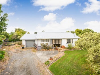 10A Rira Street, Marton
