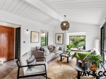 6 Monument Road, Clevedon