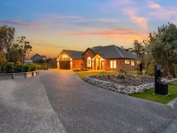65 Mount Marua Way, Timberlea, Upper Hutt