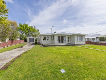 5 Buckley Grove, Paraparaumu