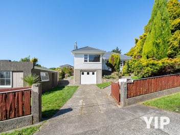 17 Hollies Crescent, Johnsonville, Wellington