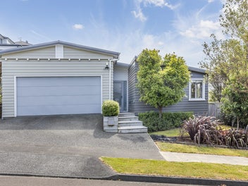 3 Kaweka Close, Aotea, Porirua