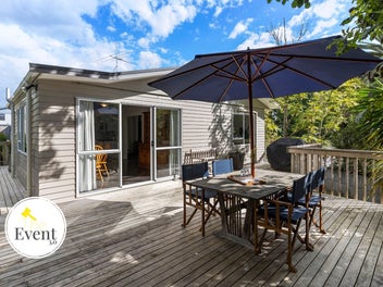 3 Melba Street, Beach Haven, Auckland