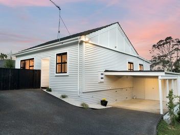 3/12 Alexander Street, Cockle Bay, Auckland