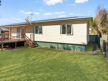 1/616 Te Atatu Road, Te Atatū Peninsula, Auckland