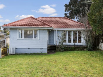 79A White Swan Road, Mount Roskill, Auckland