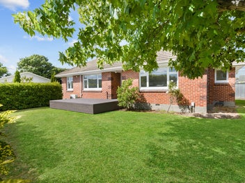 18 Owens Terrace, Upper Riccarton, Christchurch