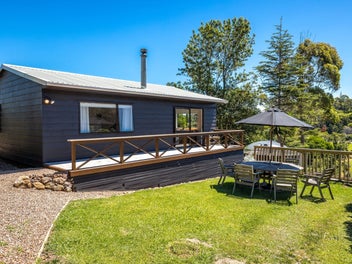 52 Erua Road, Ostend, Waiheke Island