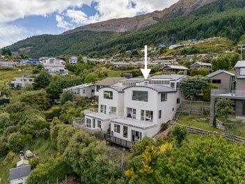 3A Strawberry Lane, Fernhill, Queenstown