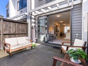 4 Hononga Lane, Northcote, Auckland