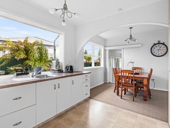 608 Willowpark Road South, Akina, Hastings