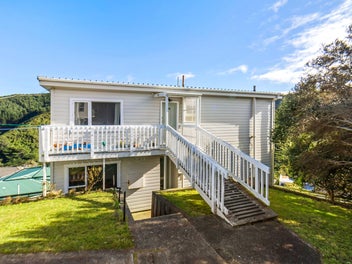 11B Clinton Way, Kingston, Wellington