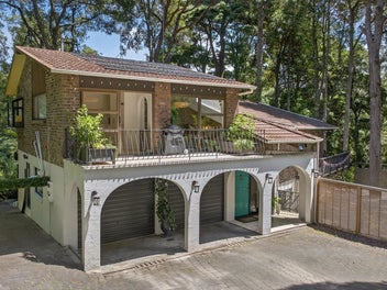 43 Ridgewood Crescent, Birkenhead, Auckland