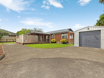 2/49 Shirley Avenue, Papakura, Papakura