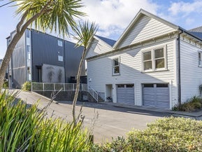 17/3 Severn Street, Island Bay, Wellington
