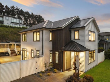 27 Ormonde Drive, Silverdale, Silverdale