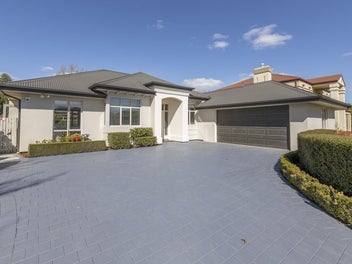 9 O'Neill Avenue, Northwood, Christchurch