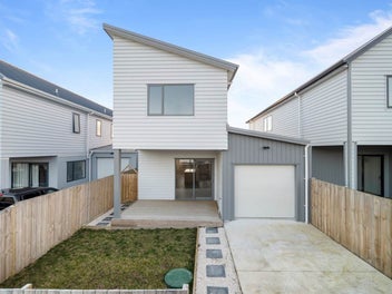 11 Farranfore Road, Opaheke, Papakura