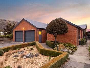 17 McBride Street, Frankton, Queenstown