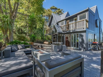 110 Attwood Road, Paremoremo, Auckland