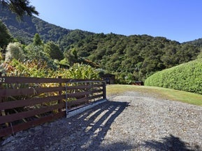 22 Worlds End Road, TENNYSON INLET