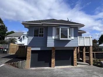 1/9 Delisle Place, Windsor Park, Auckland