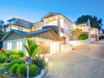 6 Seabreeze Road, Narrow Neck, Auckland