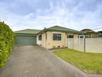 21 Alderney Way, Taradale, Napier