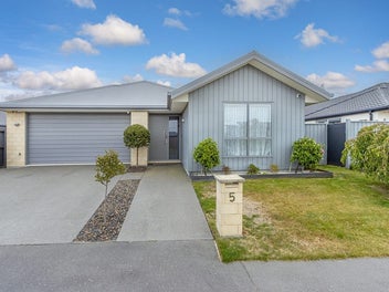 5 Davaar Crescent, Broomfield, Christchurch