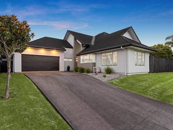 4 Rivoli Place, Karaka, Papakura