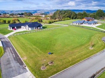 64 Hartwell Drive, Kelvin Grove, Palmerston North