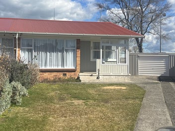 6A Hugh Place, St Andrews, Hamilton