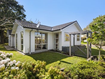 8 Bateson Way, Heretaunga, Upper Hutt
