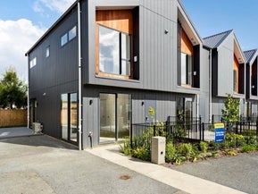 14 Jashi Lane, Westgate, Auckland